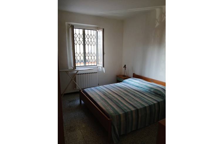 appartamento in vendita a Genova in zona Certosa