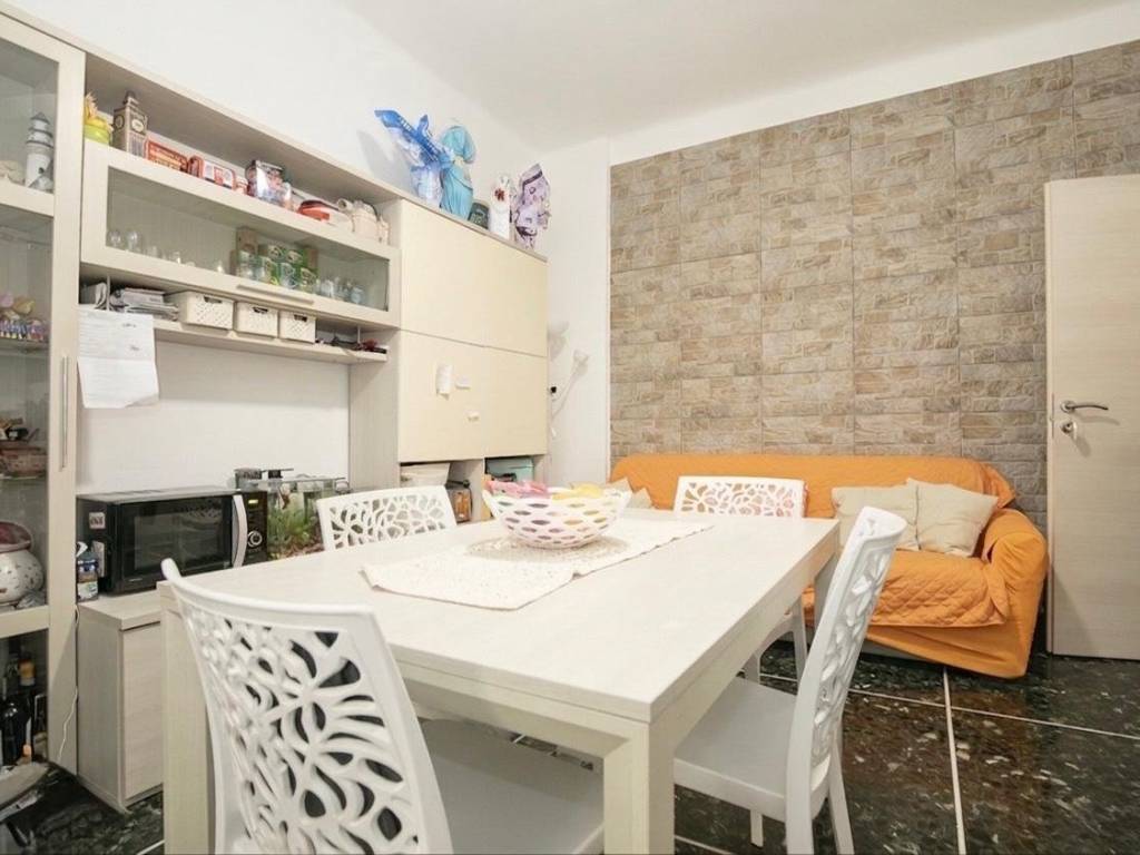 appartamento in vendita a Genova in zona Marassi