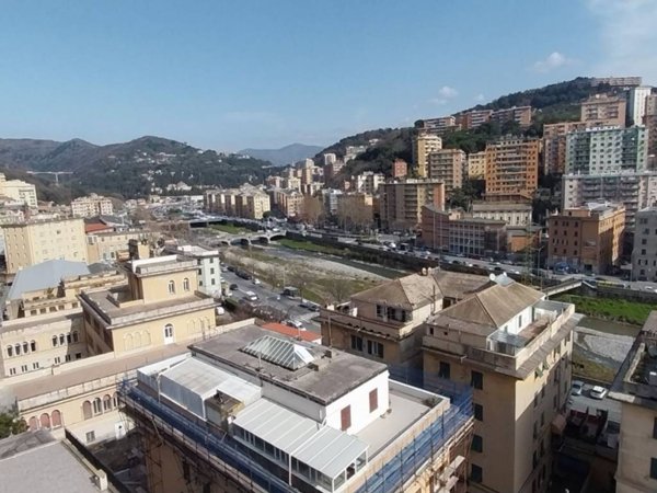 appartamento in vendita a Genova in zona Marassi