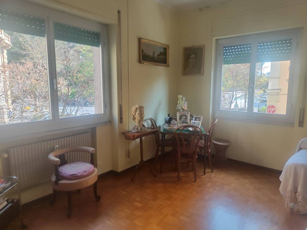 appartamento in vendita a Genova in zona Castelletto