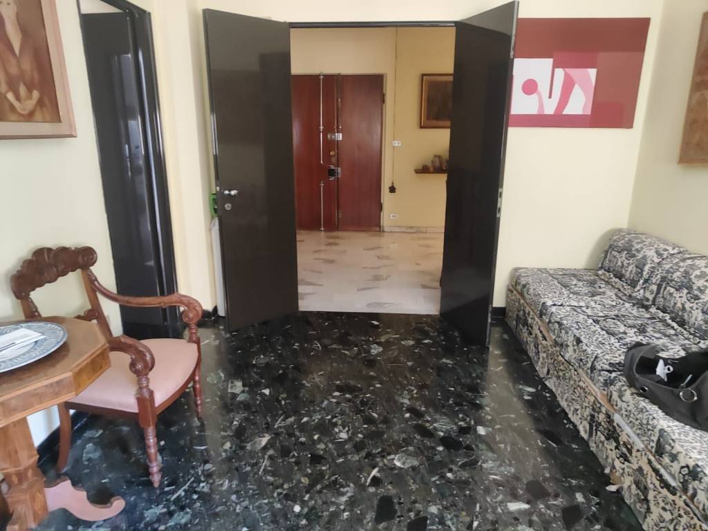 appartamento in vendita a Genova in zona Castelletto