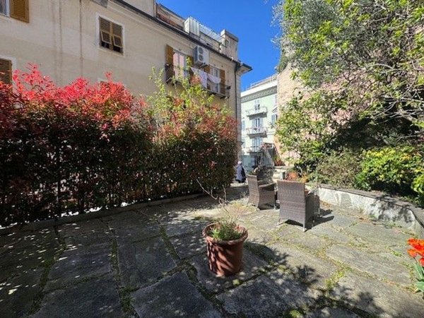 appartamento in vendita a Genova in zona Castelletto