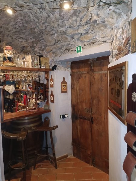 casa indipendente in vendita a Genova in zona Rivarolo