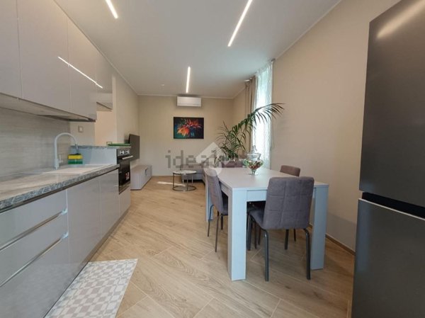 appartamento in vendita a Genova in zona Sestri Ponente