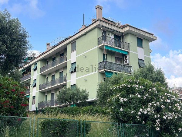 appartamento in vendita a Genova in zona Quezzi