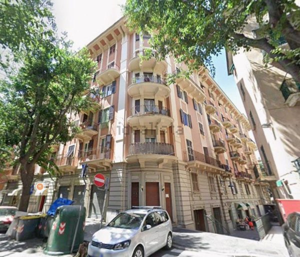 appartamento in vendita a Genova in zona Bolzaneto
