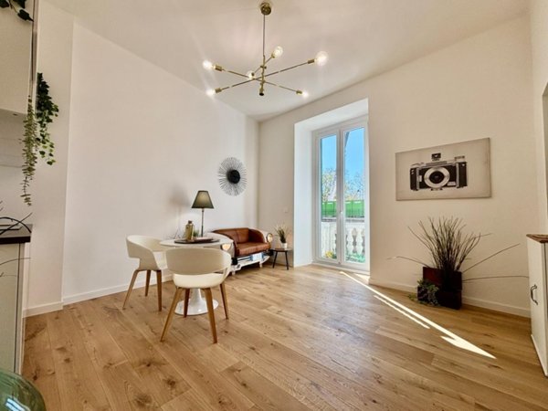 appartamento in vendita a Genova in zona Lagaccio / Granarolo