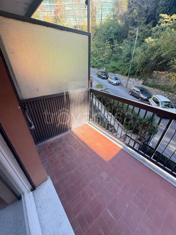 appartamento in vendita a Genova in zona Marassi
