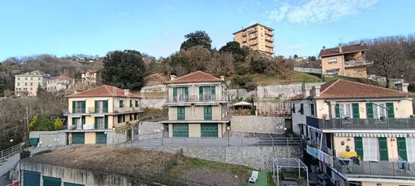 appartamento in vendita a Genova in zona Pontedecimo