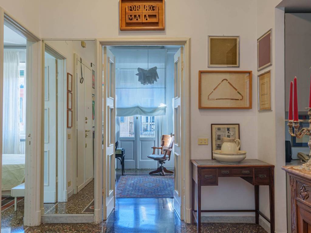 appartamento in vendita a Genova in zona Albaro