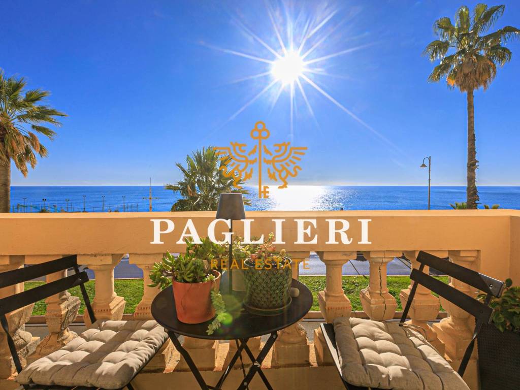 appartamento in vendita a Genova in zona Albaro