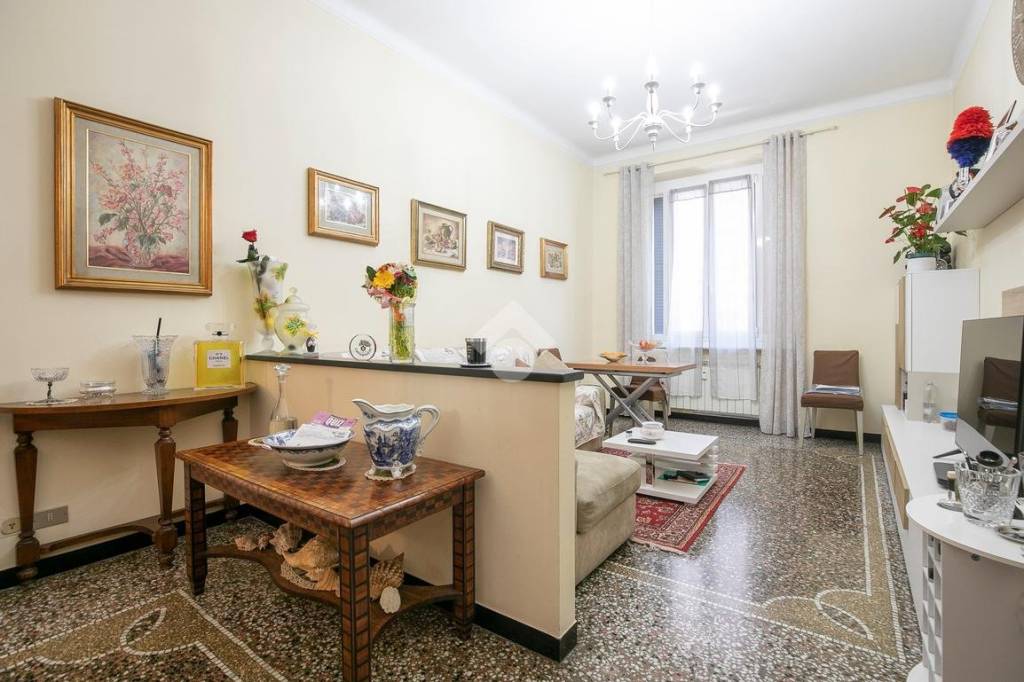 appartamento in vendita a Genova in zona Marassi