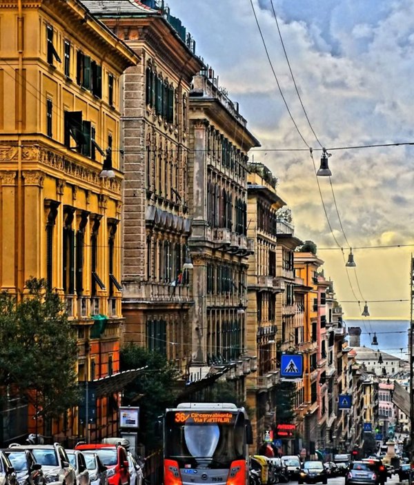 appartamento in vendita a Genova in zona Castelletto