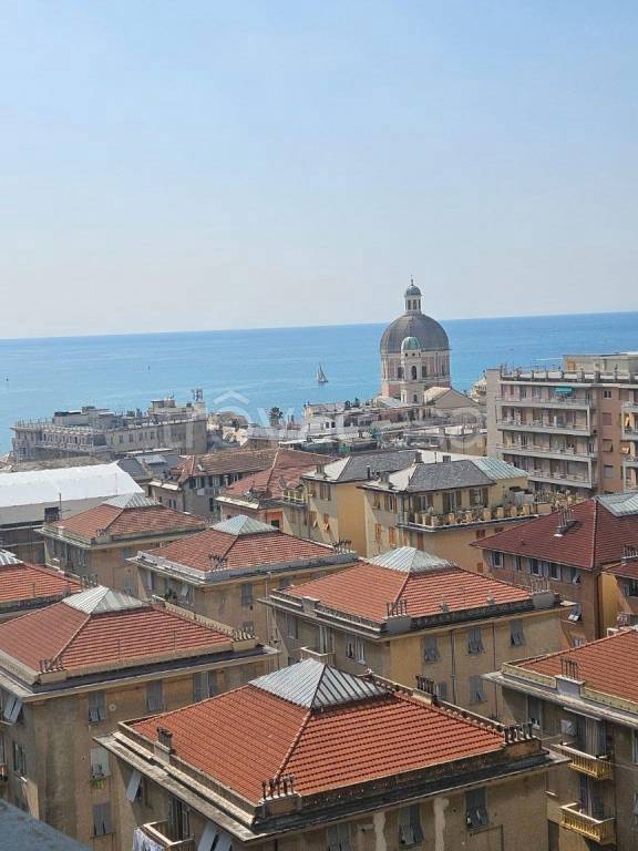 appartamento in vendita a Genova in zona Pegli