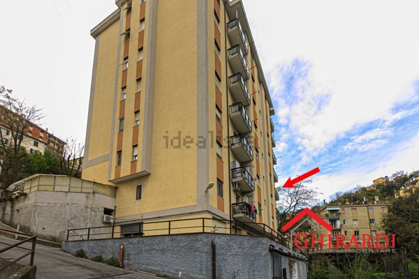 appartamento in vendita a Genova in zona Sestri Ponente