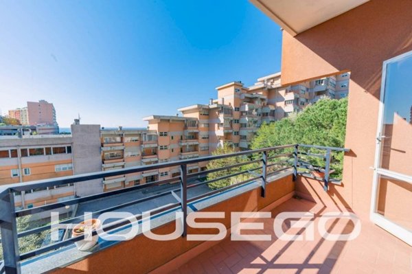 casa indipendente in vendita a Genova in zona Lagaccio / Granarolo