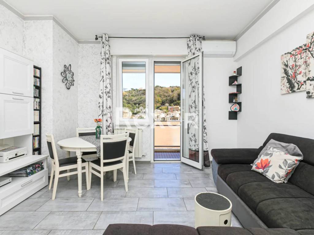 appartamento in vendita a Genova in zona Sampierdarena