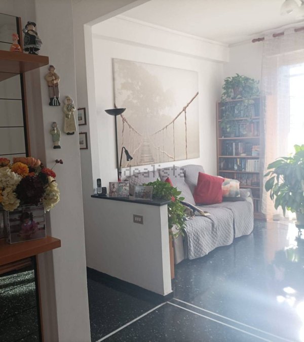 appartamento in vendita a Genova in zona DiNegro