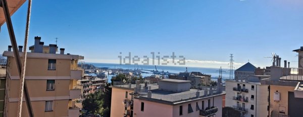 appartamento in vendita a Genova in zona DiNegro