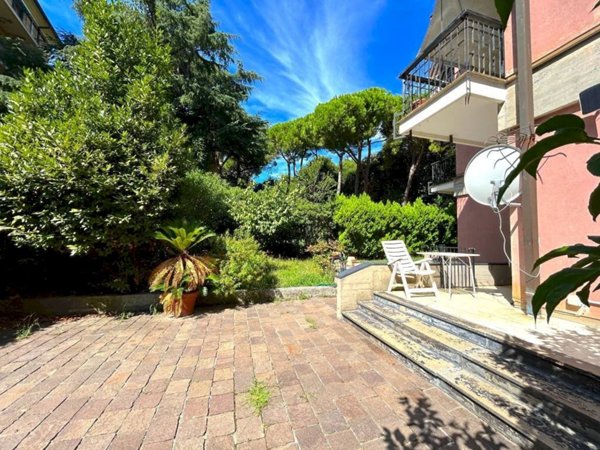 appartamento in vendita a Genova in zona Albaro