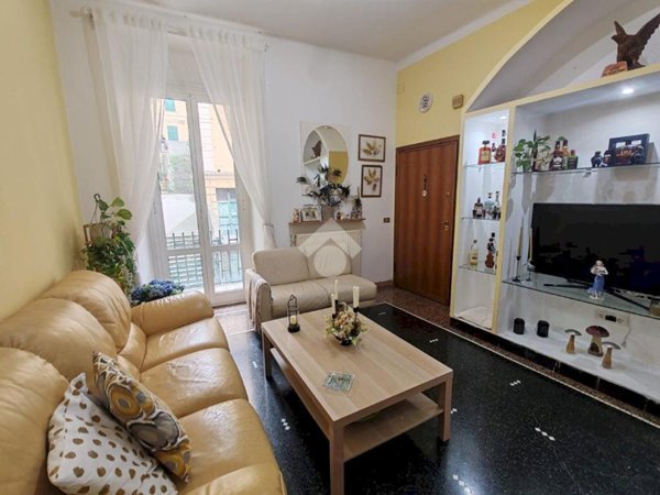 appartamento in vendita a Genova in zona Sampierdarena