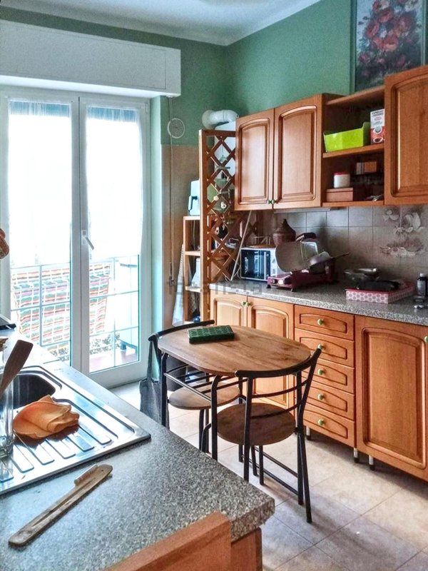 appartamento in vendita a Genova in zona Palmaro / Pra'