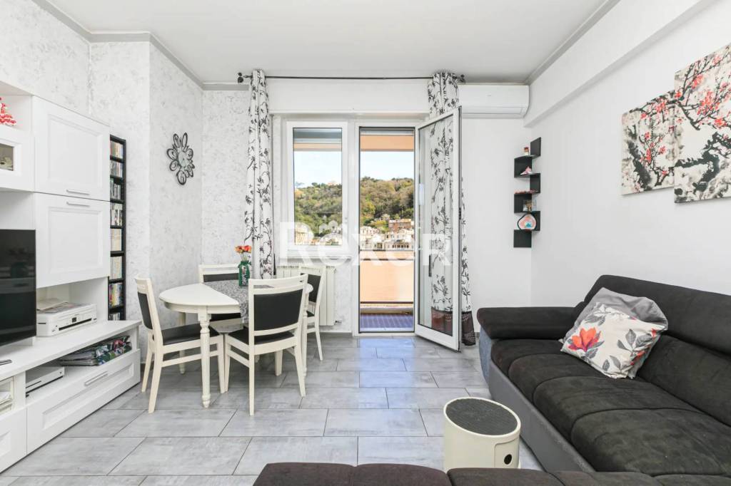 appartamento in vendita a Genova in zona Sampierdarena