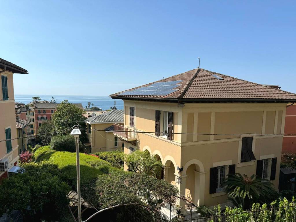 appartamento in vendita a Genova in zona Nervi