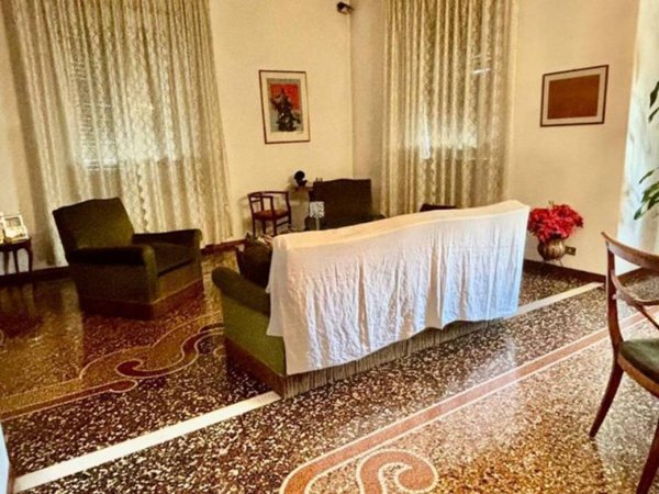 appartamento in vendita a Genova in zona Sampierdarena