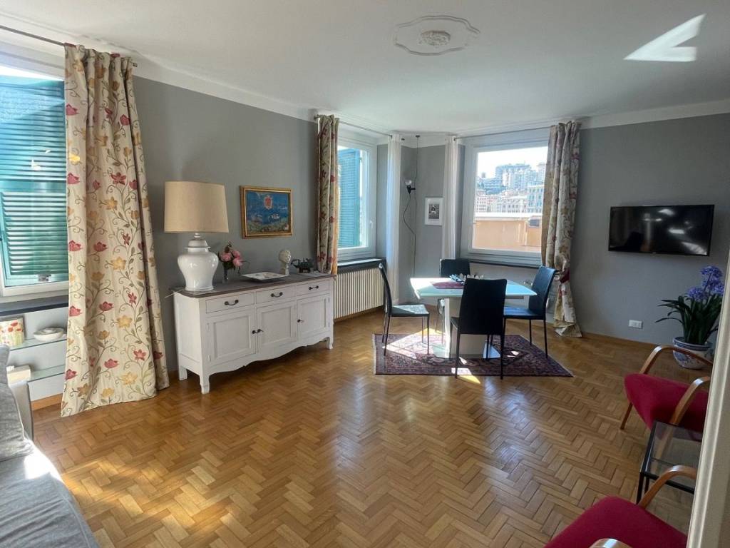 appartamento in vendita a Genova in zona Lagaccio / Granarolo