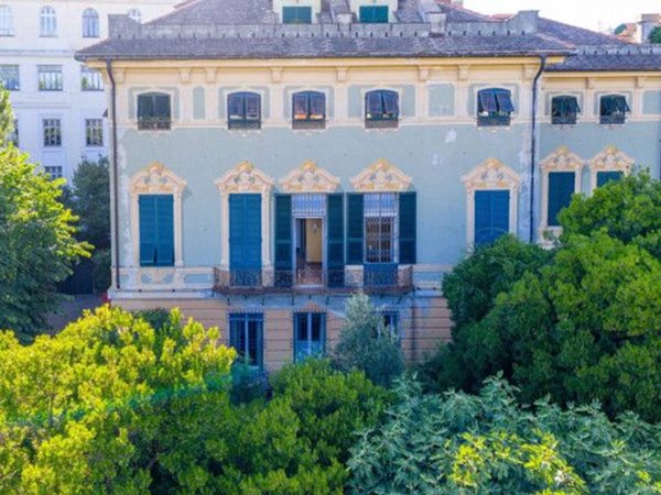 appartamento in vendita a Genova in zona Albaro