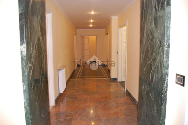 appartamento in vendita a Genova in zona Castelletto