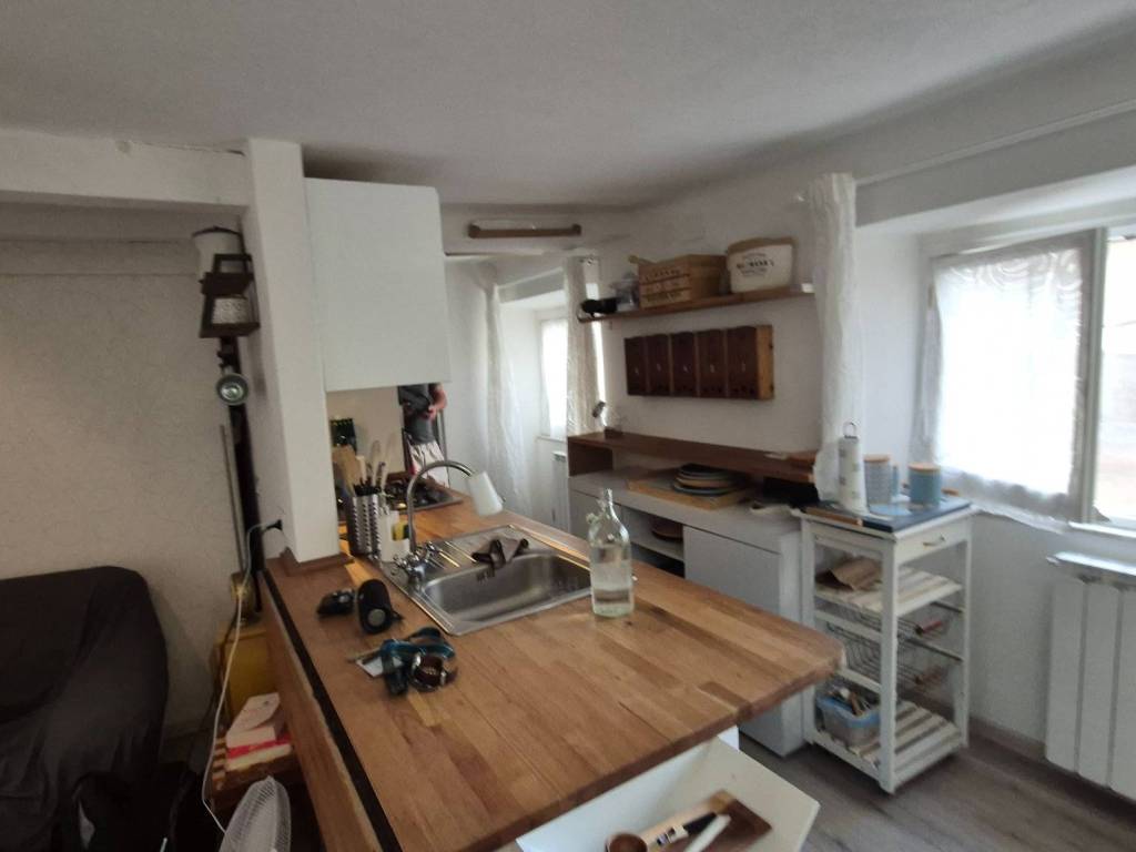 appartamento in vendita a Genova in zona San Vincenzo