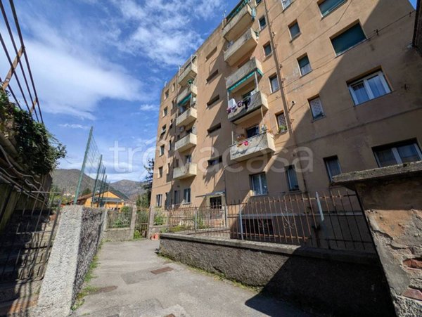 appartamento in vendita a Genova in zona Molassana