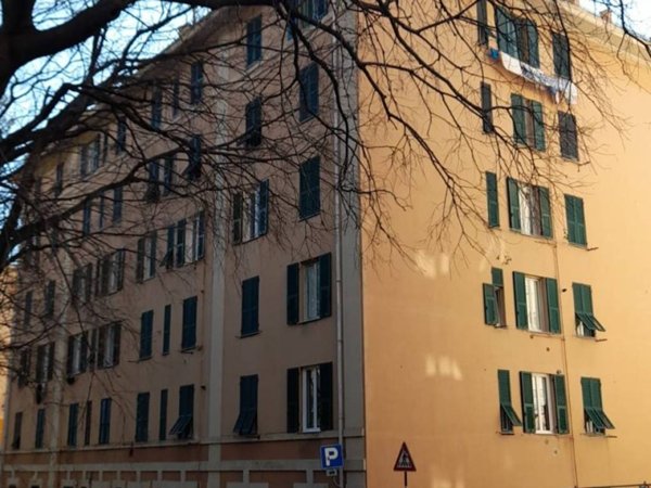 appartamento in vendita a Genova in zona DiNegro