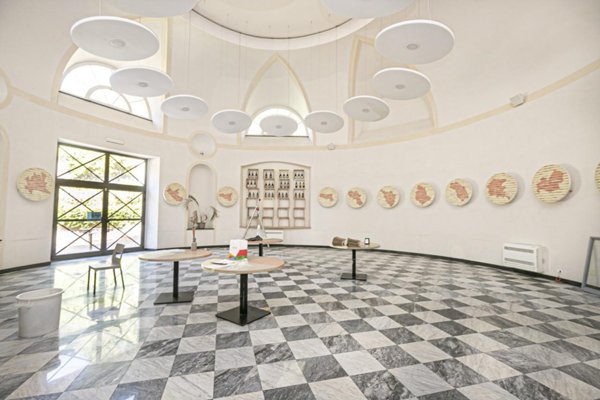 pentavano in vendita a Genova in zona Sestri Ponente