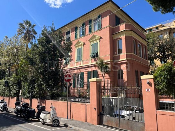 appartamento in vendita a Genova in zona Albaro