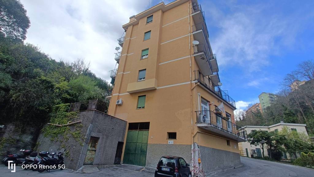appartamento in vendita a Genova in zona Cornigliano