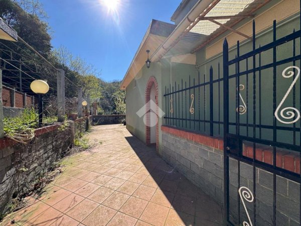 appartamento in vendita a Genova in zona Bolzaneto