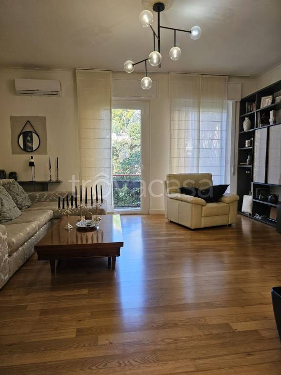 appartamento in vendita a Genova in zona Albaro