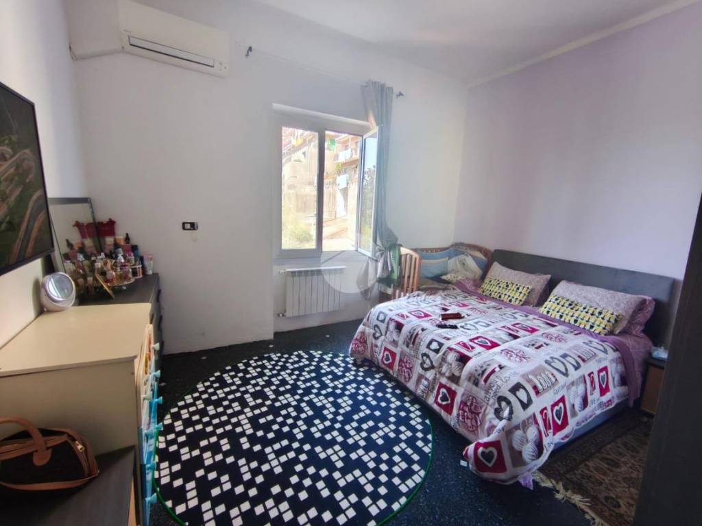 appartamento in vendita a Genova in zona Certosa