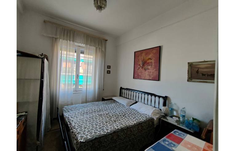 appartamento in vendita a Genova in zona Foce