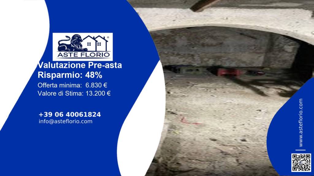 locale commerciale in vendita a Genova in zona Marassi