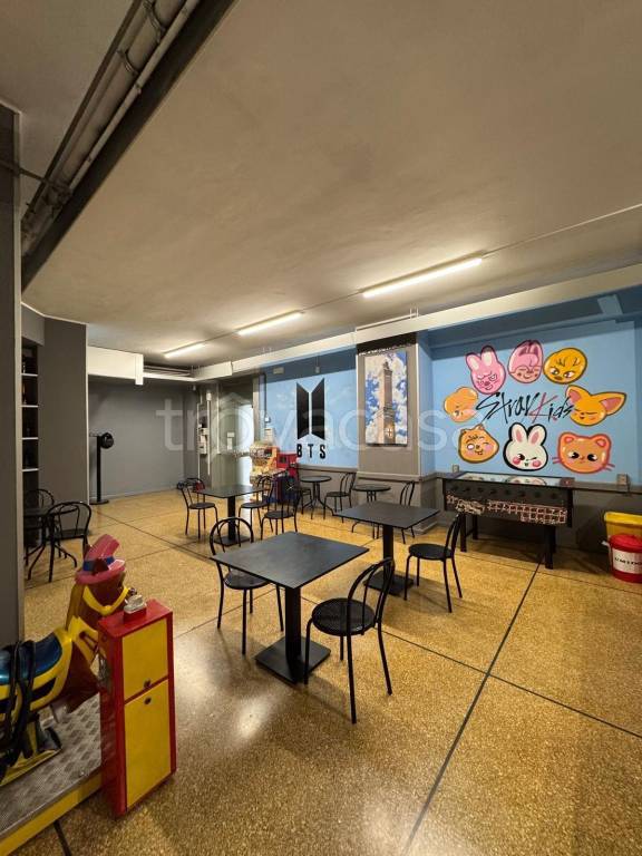 negozio in vendita a Genova in zona Sampierdarena