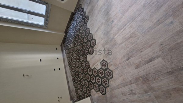 appartamento in vendita a Genova in zona Sottoripa / Maddalena / Molo