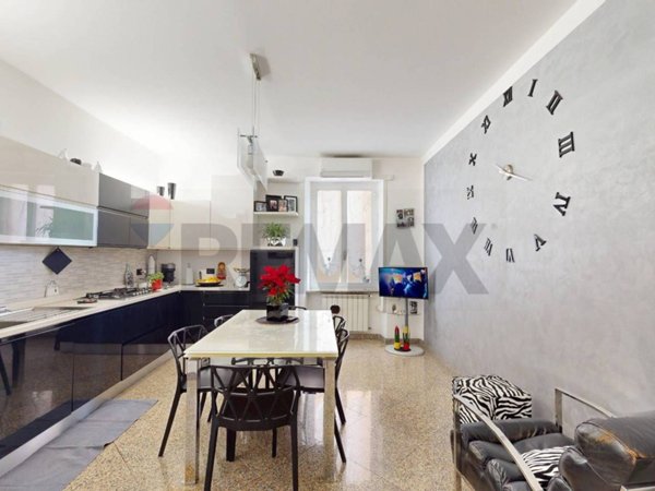 appartamento in vendita a Genova in zona Sestri Ponente