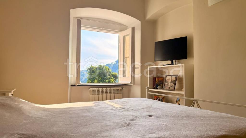 appartamento in vendita a Genova in zona Acquasanta