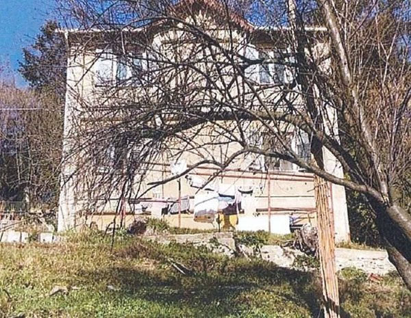 appartamento in vendita a Genova in zona Bolzaneto