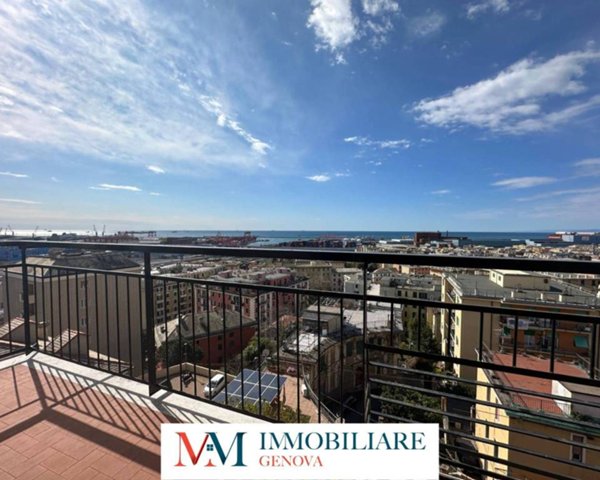 appartamento in vendita a Genova in zona Cornigliano