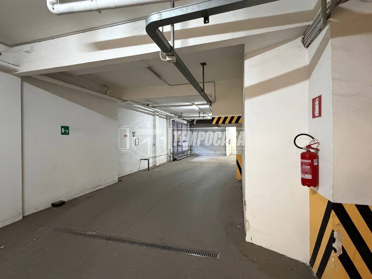 ufficio in vendita a Genova in zona Cornigliano